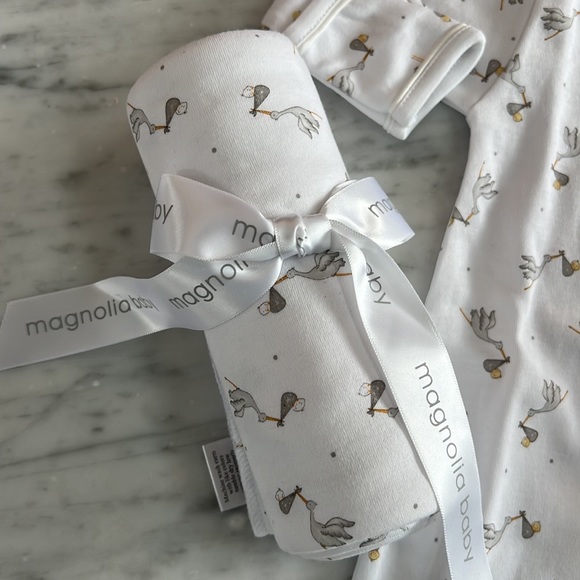 New Magnolia Baby Grey Stork Infant Gift Set Bundle Pima Cotton - Picture 2 of 7